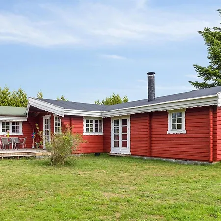 Tuukka - 150m From The Sea By Interhome