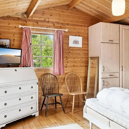 Tuukka - 150m From The Sea By Interhome Feriehus